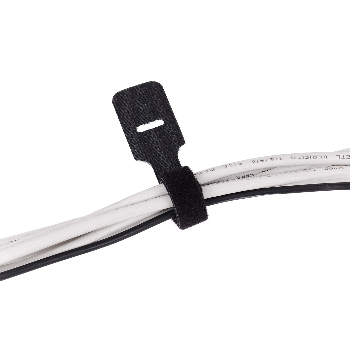33.003 These are not only strong, but durable and almost endlessly reusable as well. They bundle cables together up to a 65 mm (2,6") diameter.